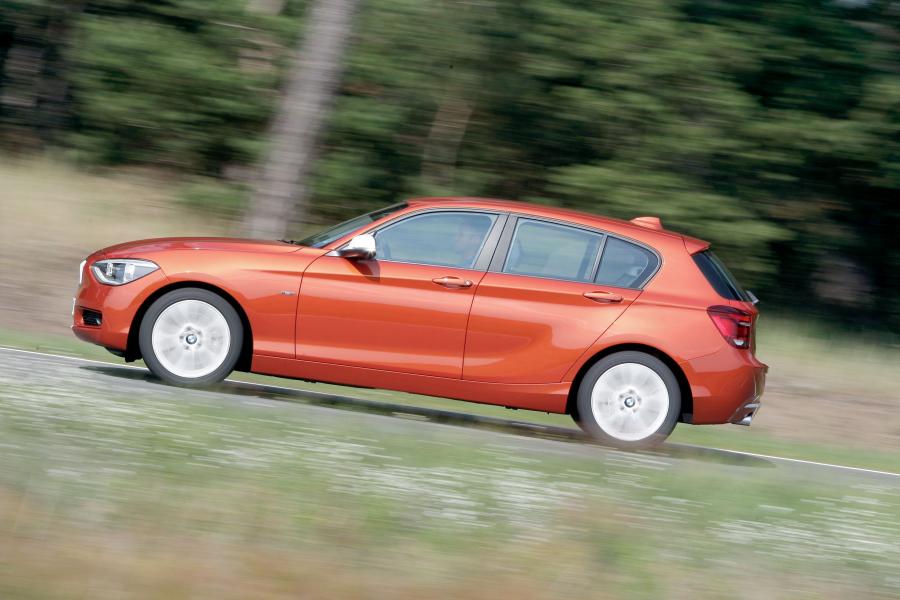  BMW 120d Urban Line 2011 года  (фото 99 из 193)